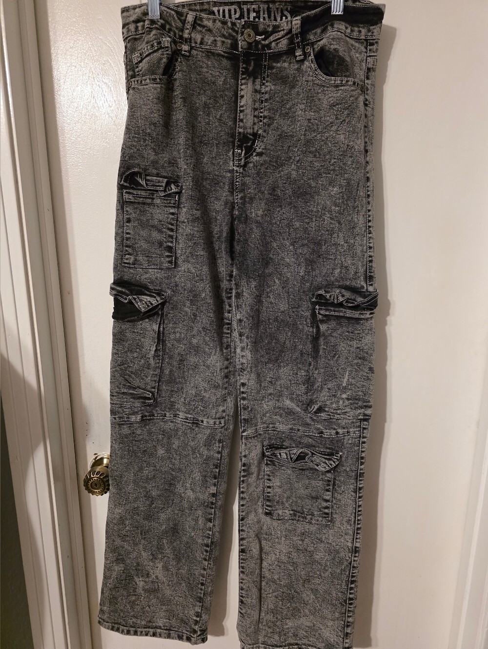 Women's Grey Washed Cargo Jeans - Classic Utility Style